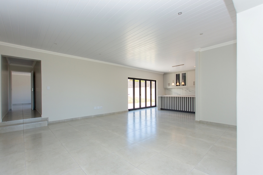 3 Bedroom Property for Sale in Vredenburg Western Cape